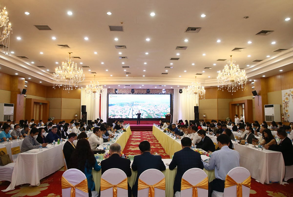 Thanh Hóa, Nghệ An cùng nắm tay nhau hút khách mùa du lịch mùa hè 2022 - Ảnh 1.