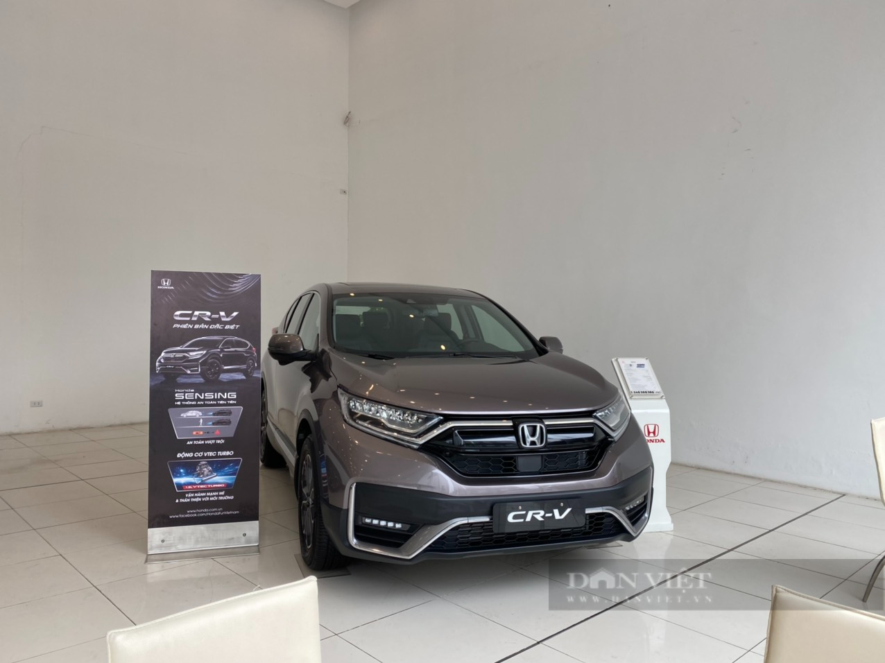 Giá xe Honda CR-V 2022 lăn bánh mới nhất tháng 3, có ưu đãi gì? - Ảnh 1.