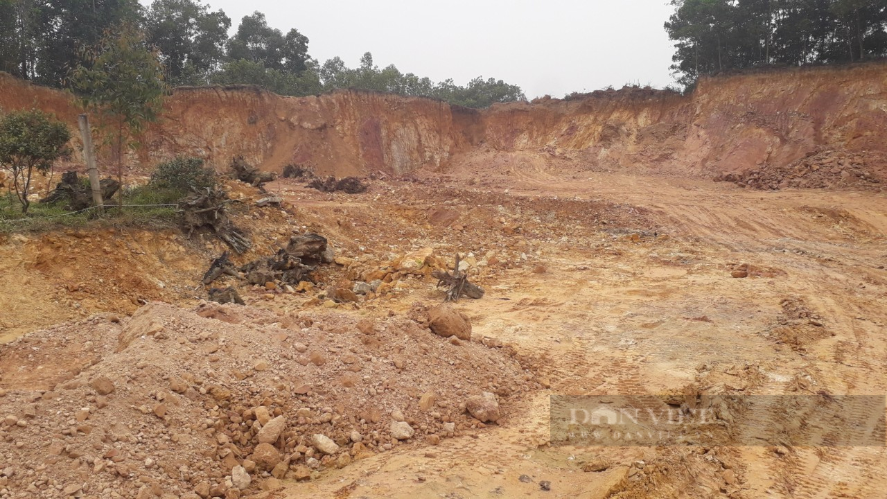 Thái Nguyên: Khai thác đất trái phép tại những vùng giáp ranh, chính quyền địa phương khó xử lý - Ảnh 2.