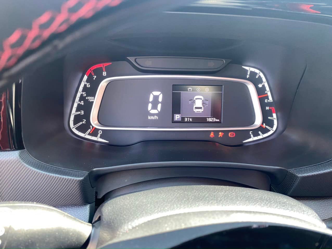 Chạy chưa đến 2.000km, KIA Sonet siêu lướt đầu tiên đã rao bán lại giá ngỡ ngàng - Ảnh 2.