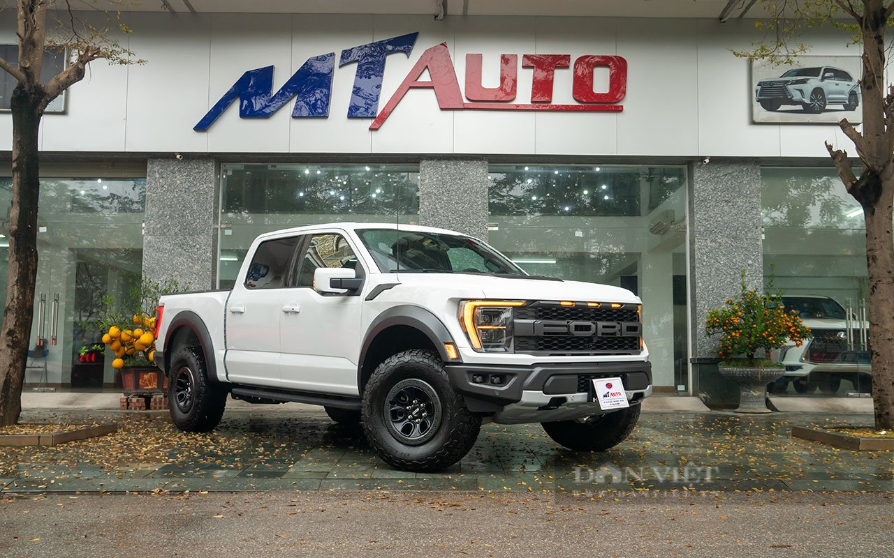 Trải nghiệm thực tế &quot;siêu bán tải&quot; Ford F-150 Raptor 2022 đầu tiên về Việt Nam - Ảnh 1.