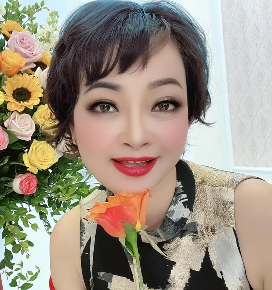 Lời chúc 8/3 ngọt ngào, ý nghĩa dành cho phái đẹp từ dàn sao Việt - Ảnh 6.