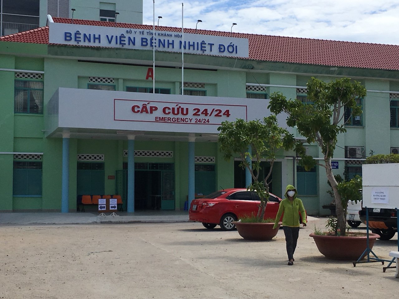 Bệnh viện Nhiệt đới tỉnh Khánh Hòa chính thức hoạt động trở lại - Ảnh 1. Bệnh viện Nhiệt đới tỉnh Khánh Hòa chính thức hoạt động trở lại - Ảnh 1.