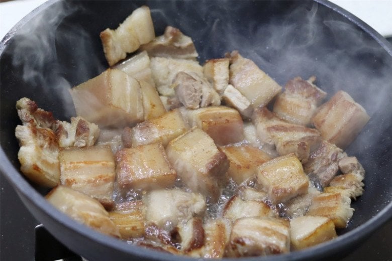 6 bước làm thịt kho siêu ngon, mềm tan trong miệng, béo mà không ngấy, chỉ tốn cơm - Ảnh 4.