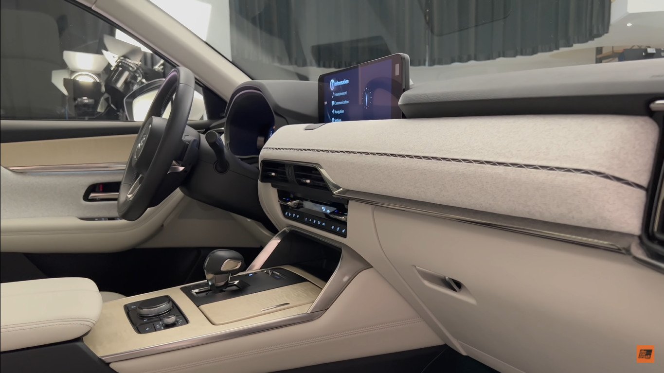 Trải nghiệm thực tế Mazda CX-60, khác gì với CX-5 tại Việt Nam? - Ảnh 3.