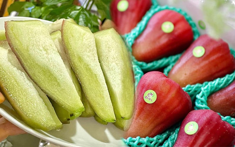 Roi đường đen ngọc bích là roi gì mà hộp 7 quả giá hơn 2 triệu vẫn được khách hàng sành ăn tìm mua? - Ảnh 1.