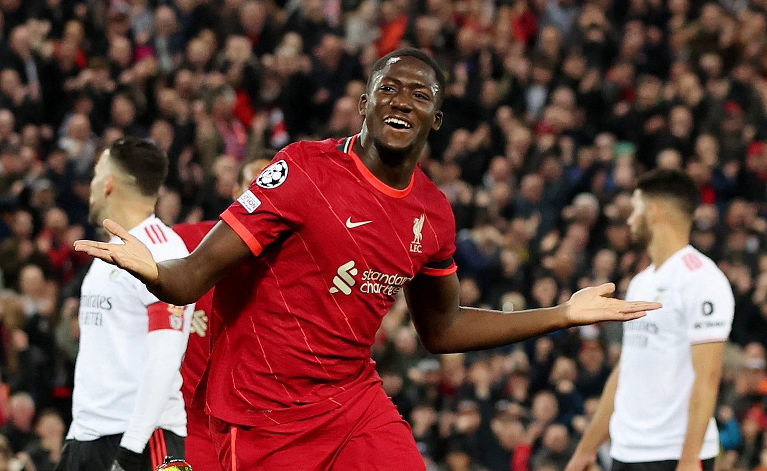 Liverpool vào bán kết Champions League dù bị Benfica cầm hòa - Ảnh 1.