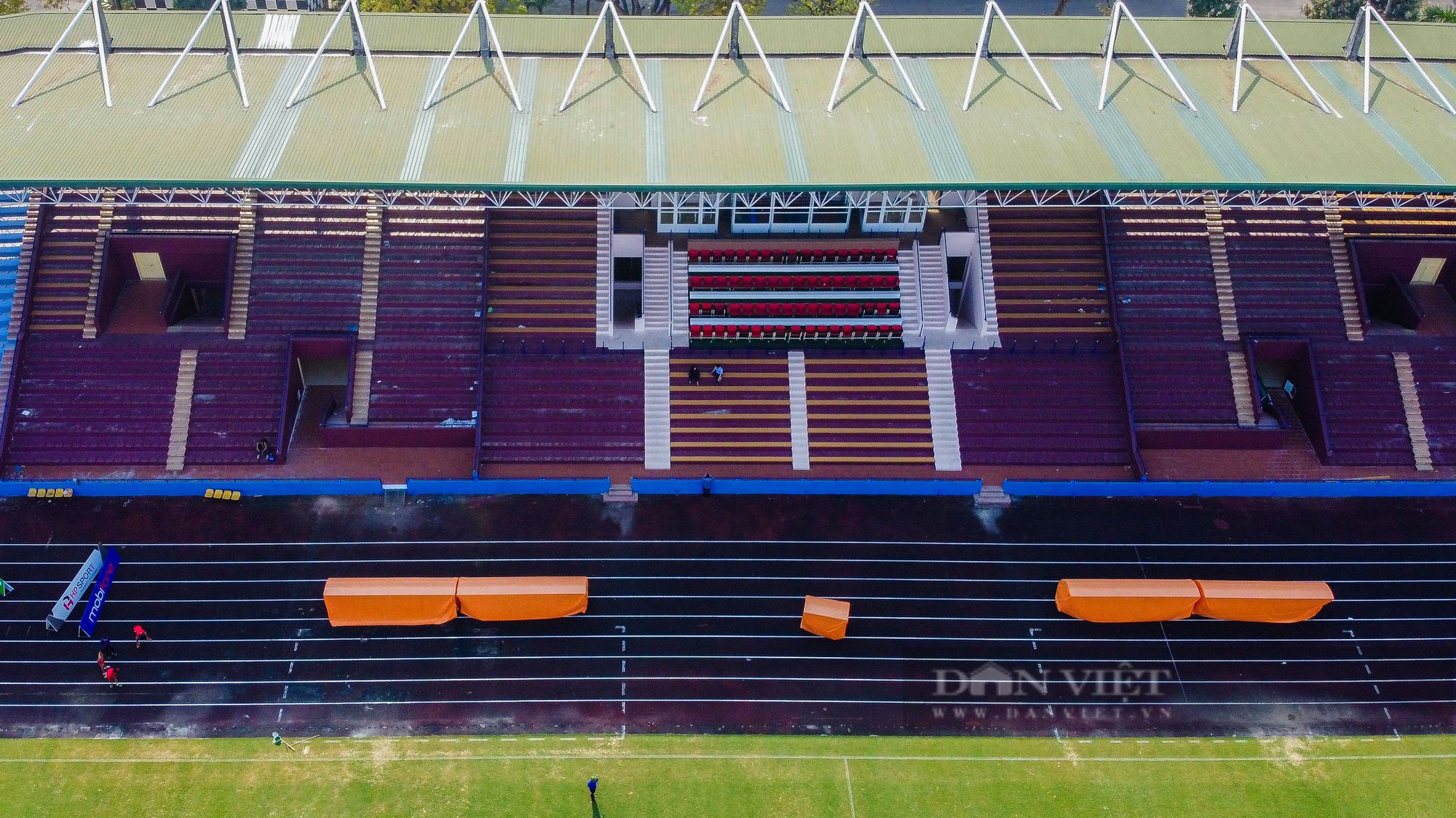 &quot;Chảo lửa&quot; Việt Trì sẵn sàng nâng bước cho tuyển U23 Việt Nam tại SEA Games 31 - Ảnh 8.
