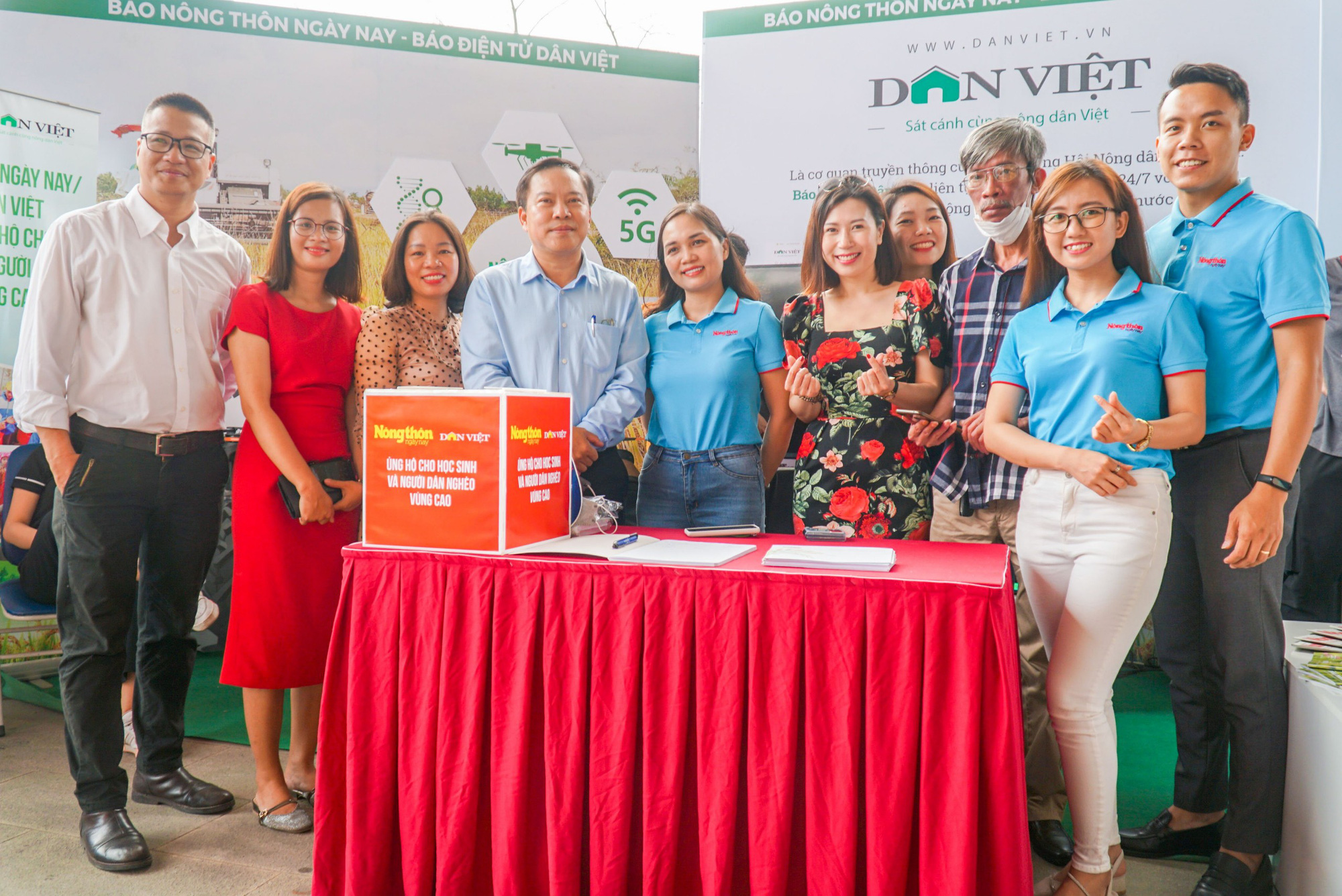 Tổng kết chương trình kêu gọi &quot;Ủng hộ cho học sinh và người dân nghèo vùng cao&quot; tại Hội Báo toàn quốc 2022 - Ảnh 2.