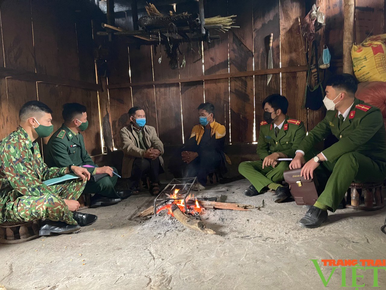 Đẩy mạnh phối hợp phòng chống ma túy vùng biên giới Sơn La - Ảnh 4. Đẩy mạnh phối hợp phòng chống ma túy vùng biên giới Sơn La - Ảnh 4.
