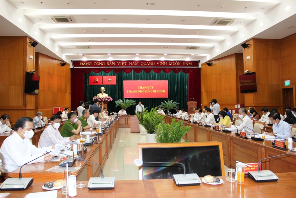 Trưởng Ban Nội chính Trung ương đề nghị Bộ Công an điều tra các vụ có dấu hiệu sai phạm tại Thủ Thiêm - Ảnh 3.