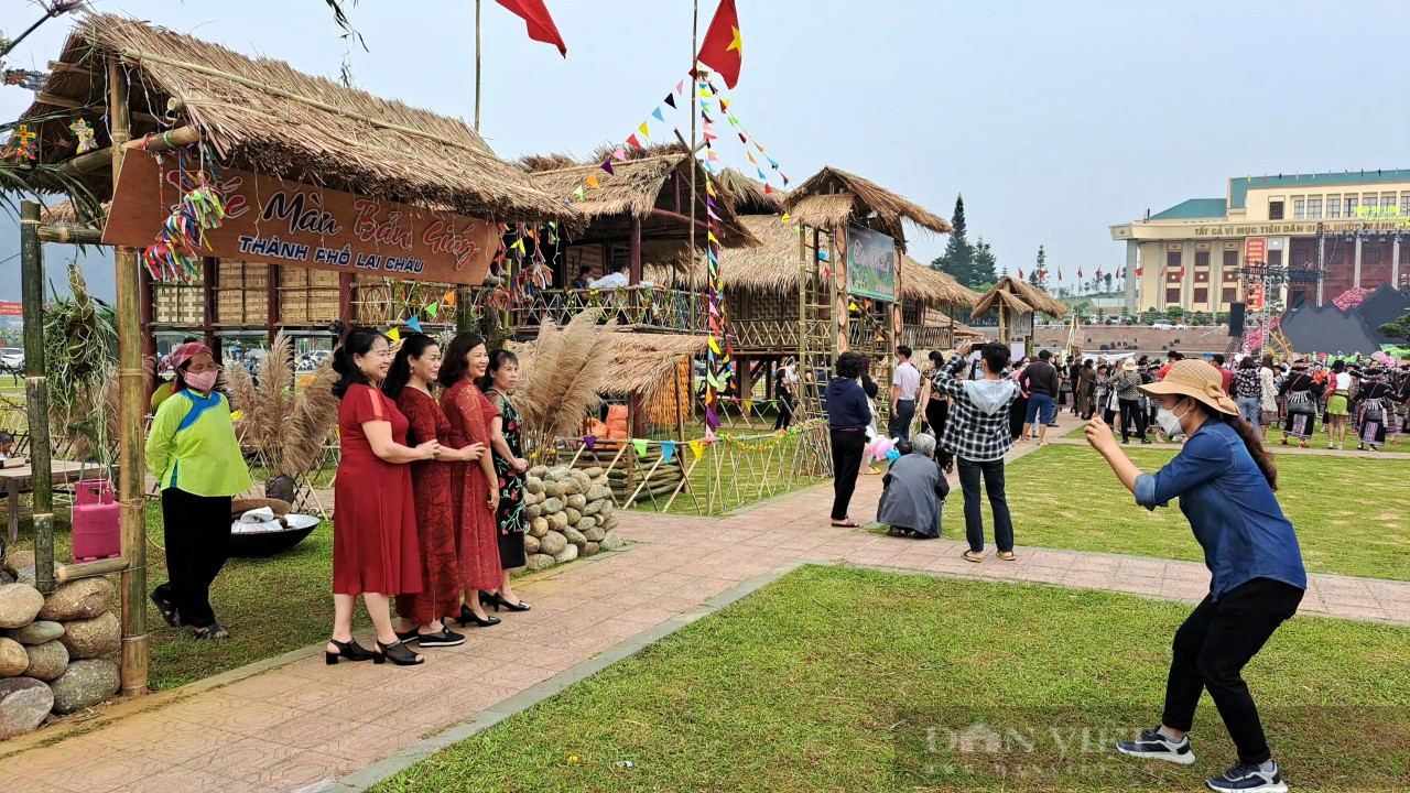 Lung linh sắc màu không gian văn hóa các dân tộc Lai Châu - Ảnh 13.