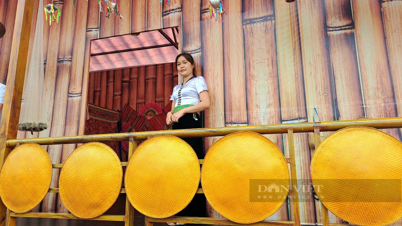 Lung linh sắc màu không gian văn hóa các dân tộc Lai Châu - Ảnh 10.