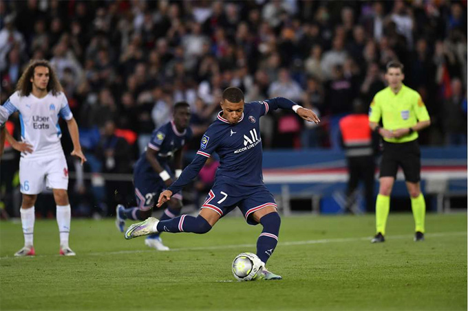 PSG thắng trận derby, Messi sắp có chức vô địch Ligue 1 - Ảnh 2.