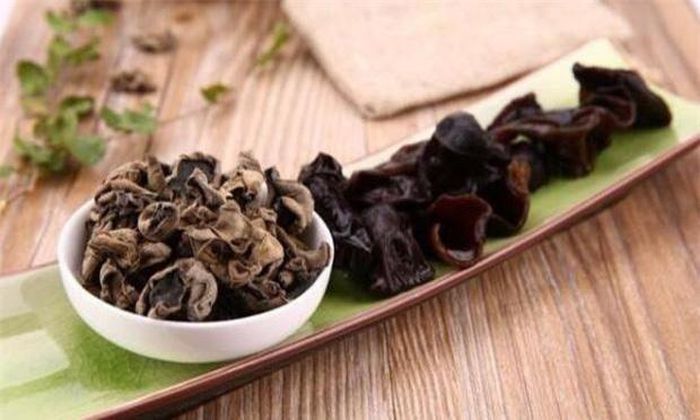 Những thực phẩm tuyệt đối không để qua đêm - Ảnh 2.