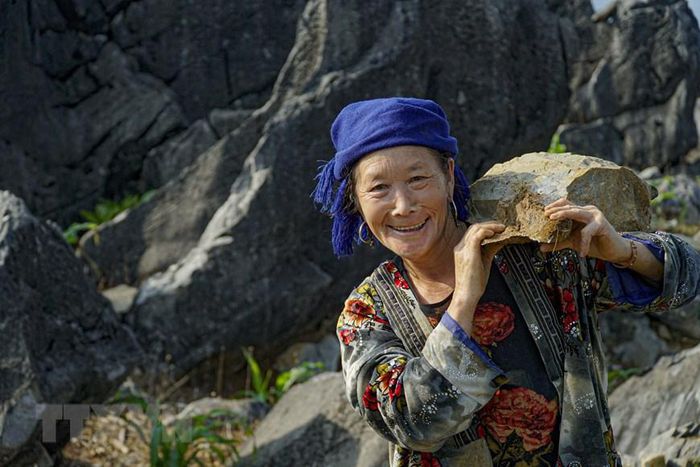 Vẻ đẹp hoang sơ của cao nguyên đá cổ Tả Phìn - Ảnh 10.