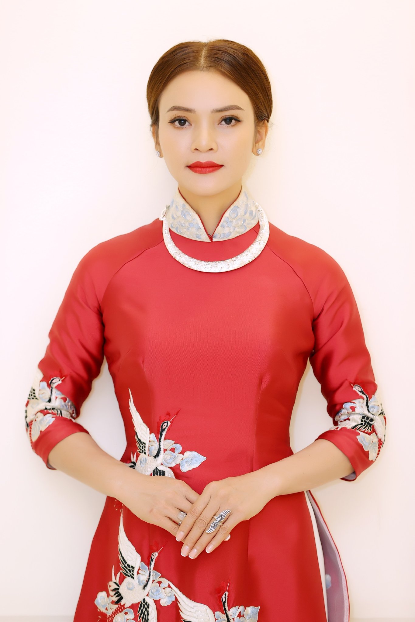 Vì sao Phạm Phương Thảo lại được MC Lê Anh gọi là “nữ nhân không thường tình”? - Ảnh 1.
