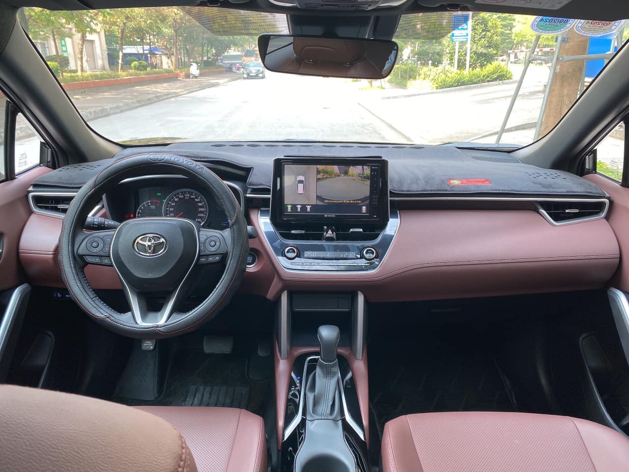 Toyota Corolla Cross 1.8V chạy 100km được rao bán giá như bản Hybrid - Ảnh 2.