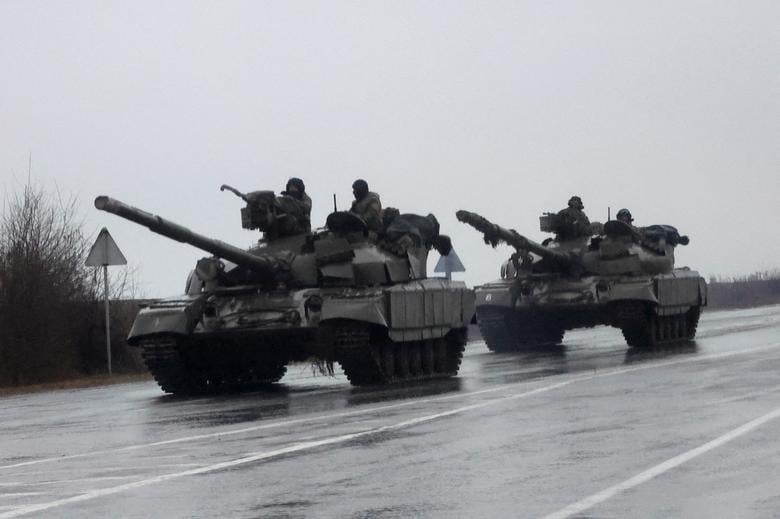 Chiến sự Nga-Ukraine 63 ngày khốc liệt qua ảnh - Ảnh 1.