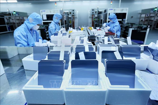 Vốn FDI thực hiện trong 4 tháng tăng 7,6% - Ảnh 1.