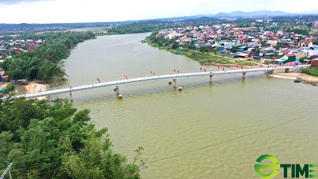 Quảng Ngãi: Huyện có KKT Dung Quất sẽ trở thành thị xã thứ 2 của tỉnh - Ảnh 1. Quảng Ngãi: Huyện có KKT Dung Quất sẽ trở thành thị xã thứ 2 của tỉnh - Ảnh 1.