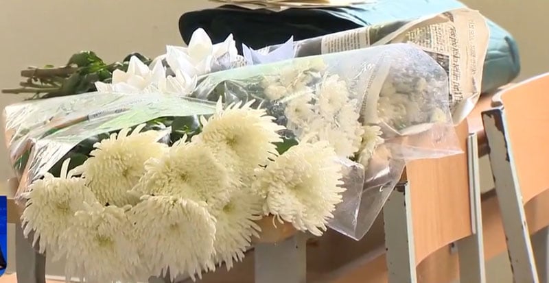 Bạn bè nam sinh xấu số trường chuyên: “Gia đình họ đã khổ rồi, đừng làm họ khổ thêm nữa…” - Ảnh 1.