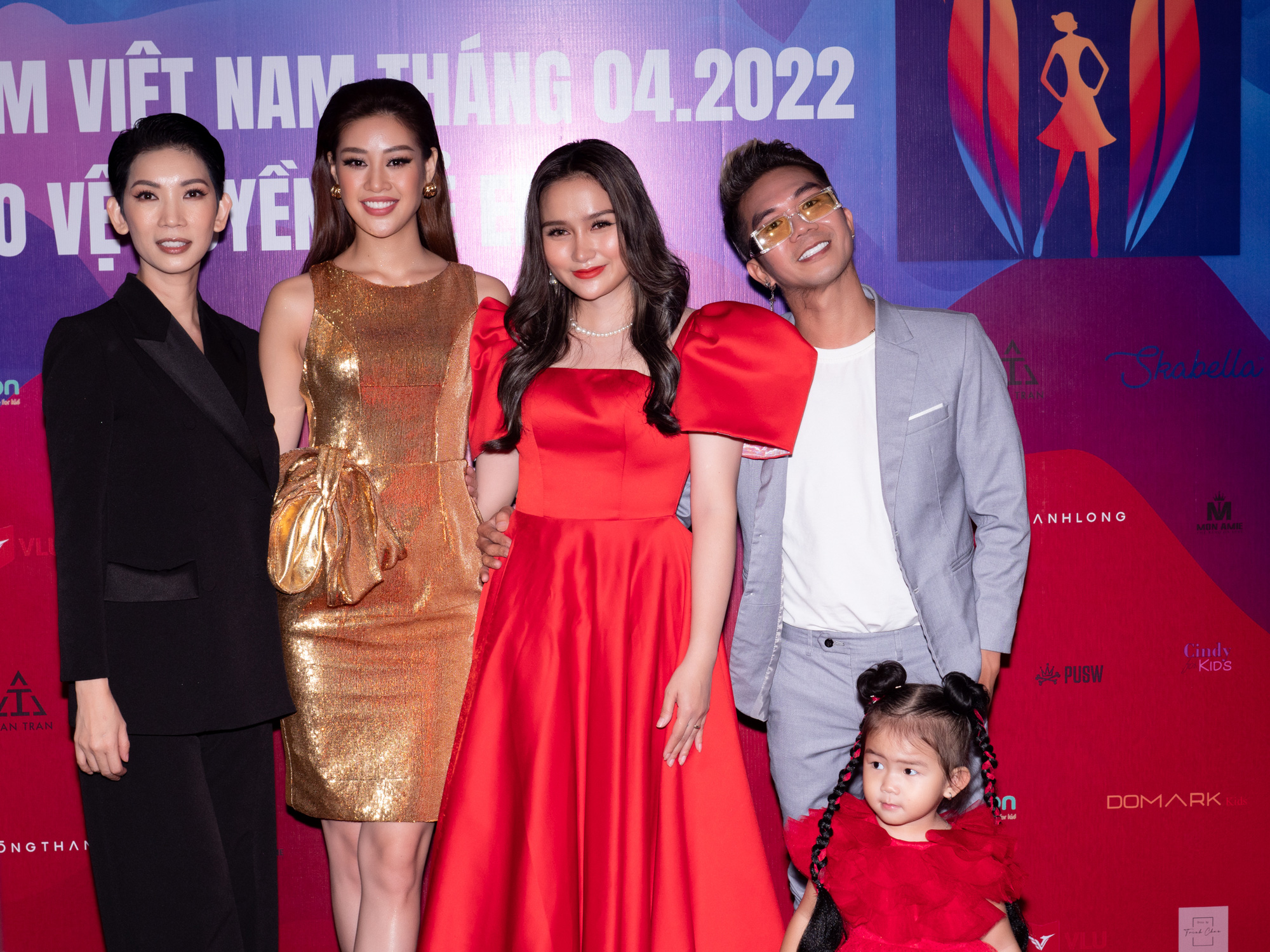Xuân Lan, Khánh Vân mở &quot;Chiến dịch bảo vệ quyền trẻ em&quot;  - Ảnh 1.
