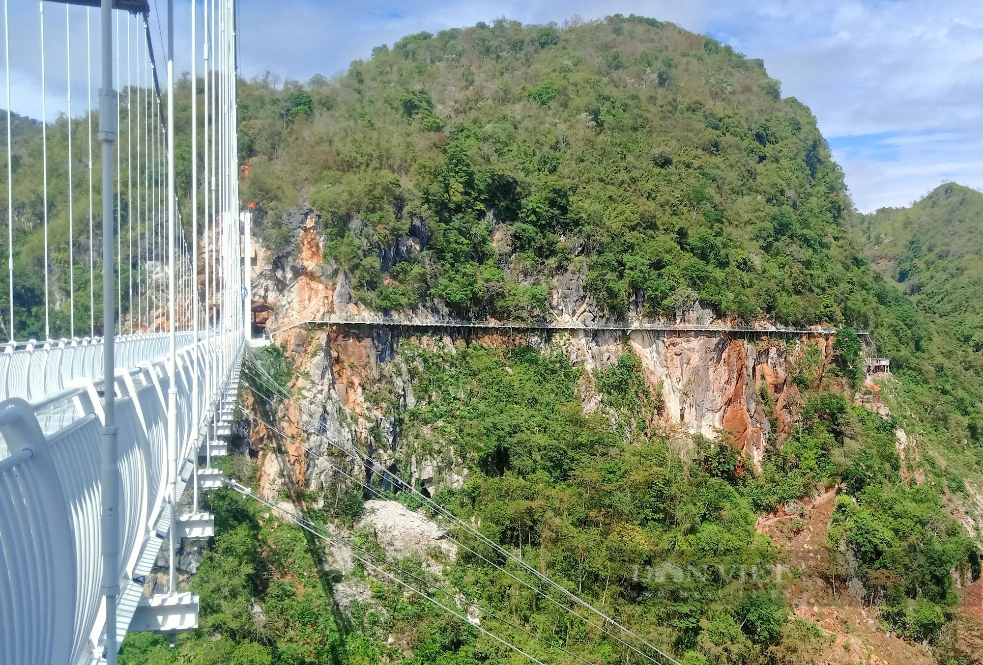  Chuẩn bị khánh thành cây cầu kính dài nhất thế giới tại Sơn La - Ảnh 5.