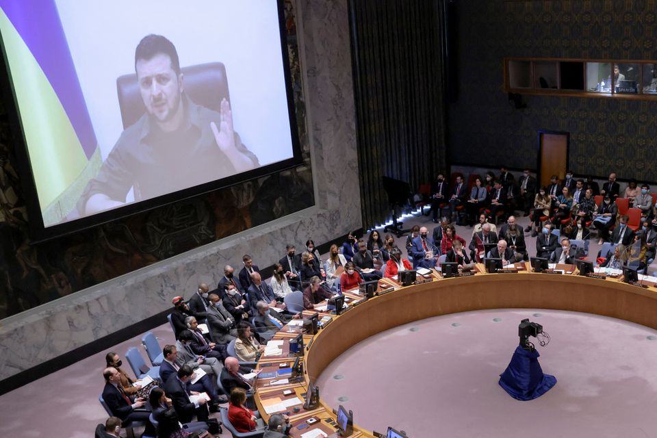 Phát biểu tại LHQ, Tổng thống Zelensky cáo buộc Nga phạm &quot;tội ác chiến tranh&quot; tồi tệ nhất kể từ Thế chiến 2 - Ảnh 1.