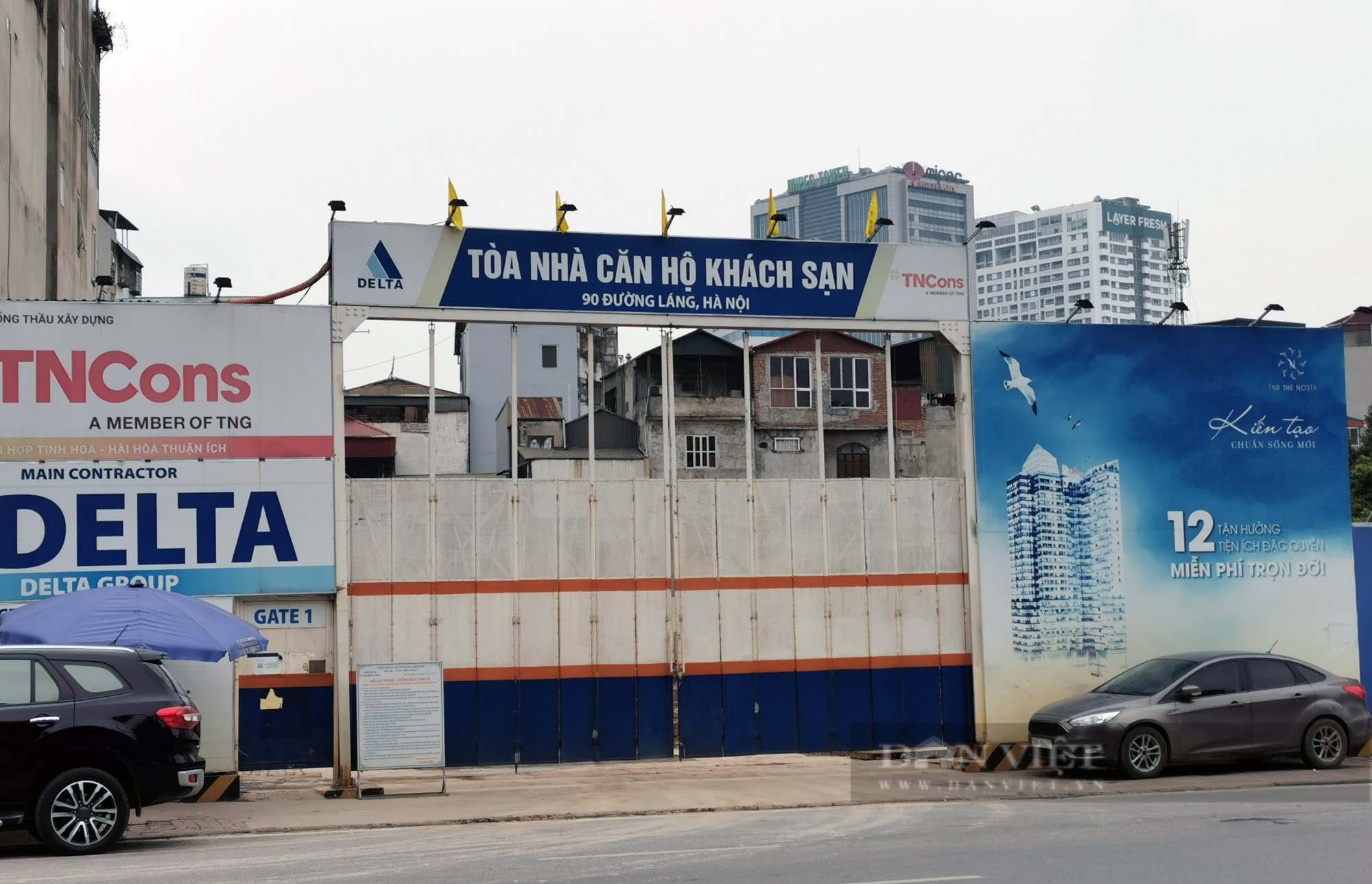 Cận cảnh công trình vi phạm ngang nhiên từ chối phối hợp với chính quyền ở Hà Nội - Ảnh 12.