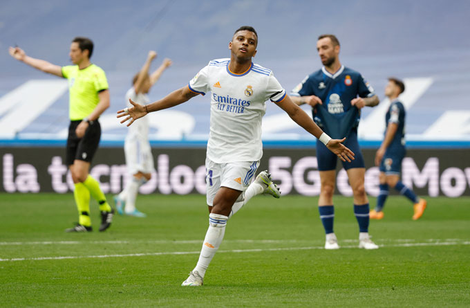 Real Madrid vô địch La Liga, HLV Ancelotti tạo ra siêu kỷ lục - Ảnh 1.