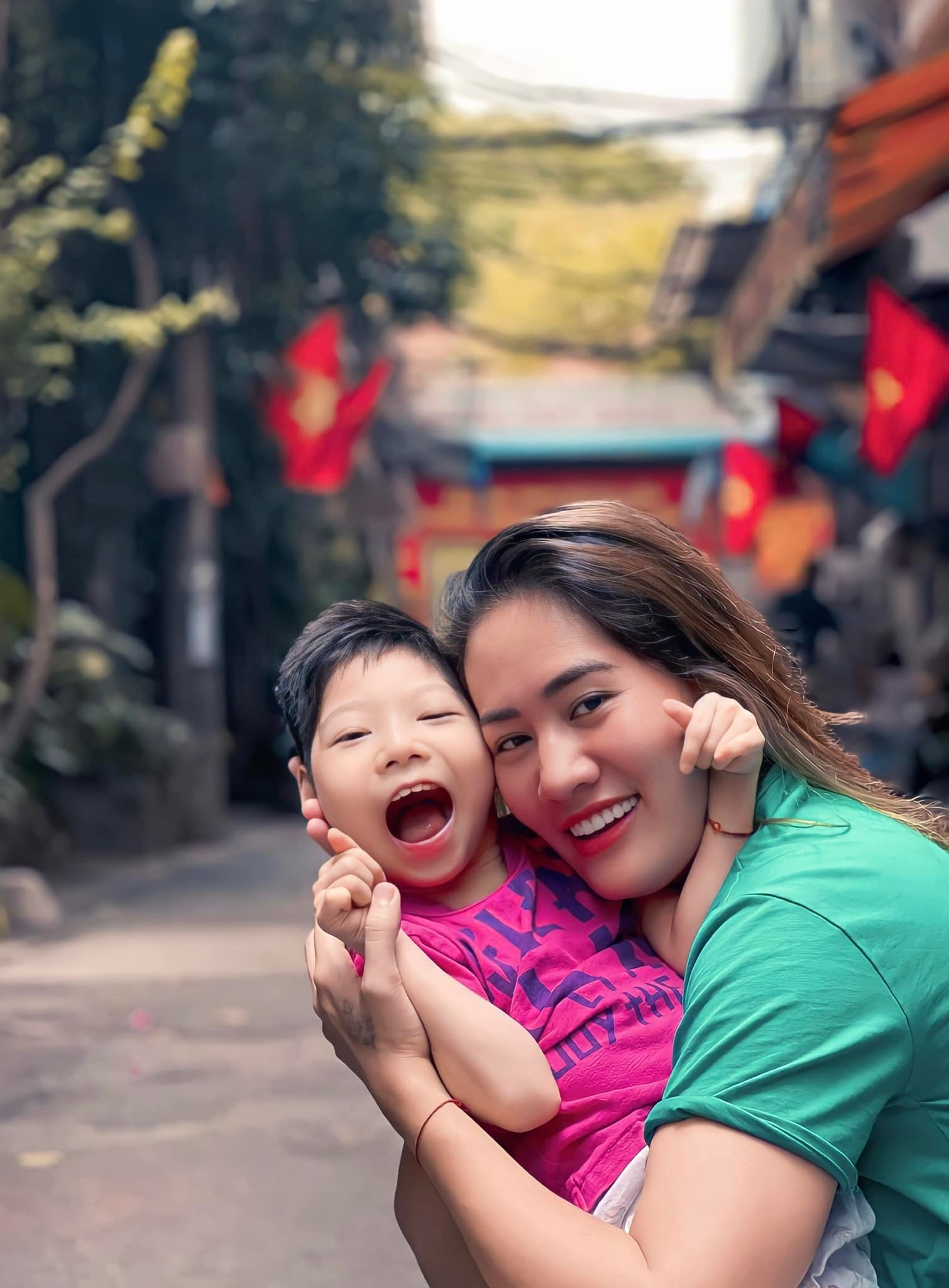 Chị Sâm “ô sin” phim Hương vị tình thân không ngại đóng “vai ác” khi làm mẹ - Ảnh 2.