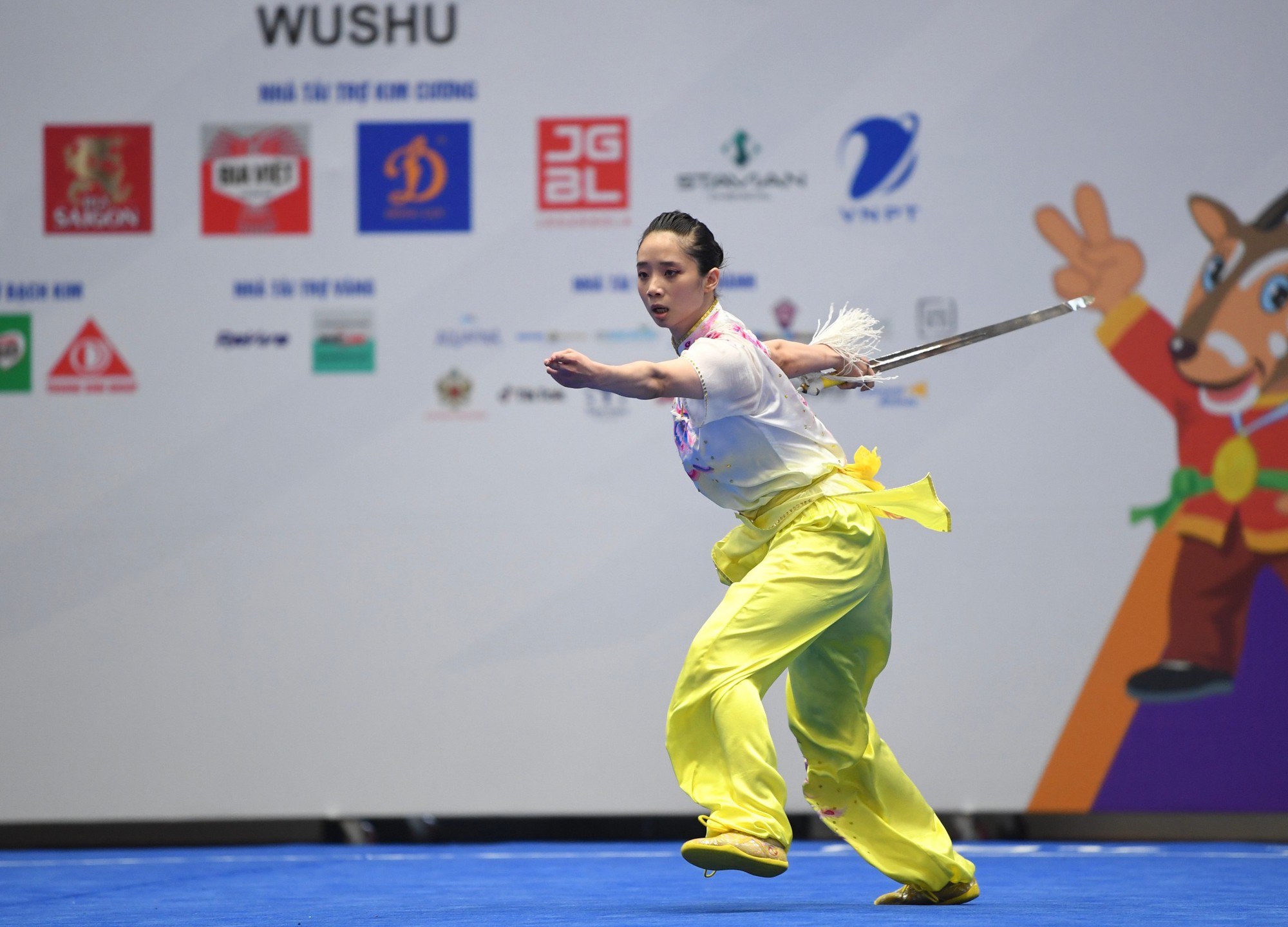Bảng tổng sắp huy chương SEA Games 31 ngày 13/5: Dương Thúy Vi giành HCV - Ảnh 3.