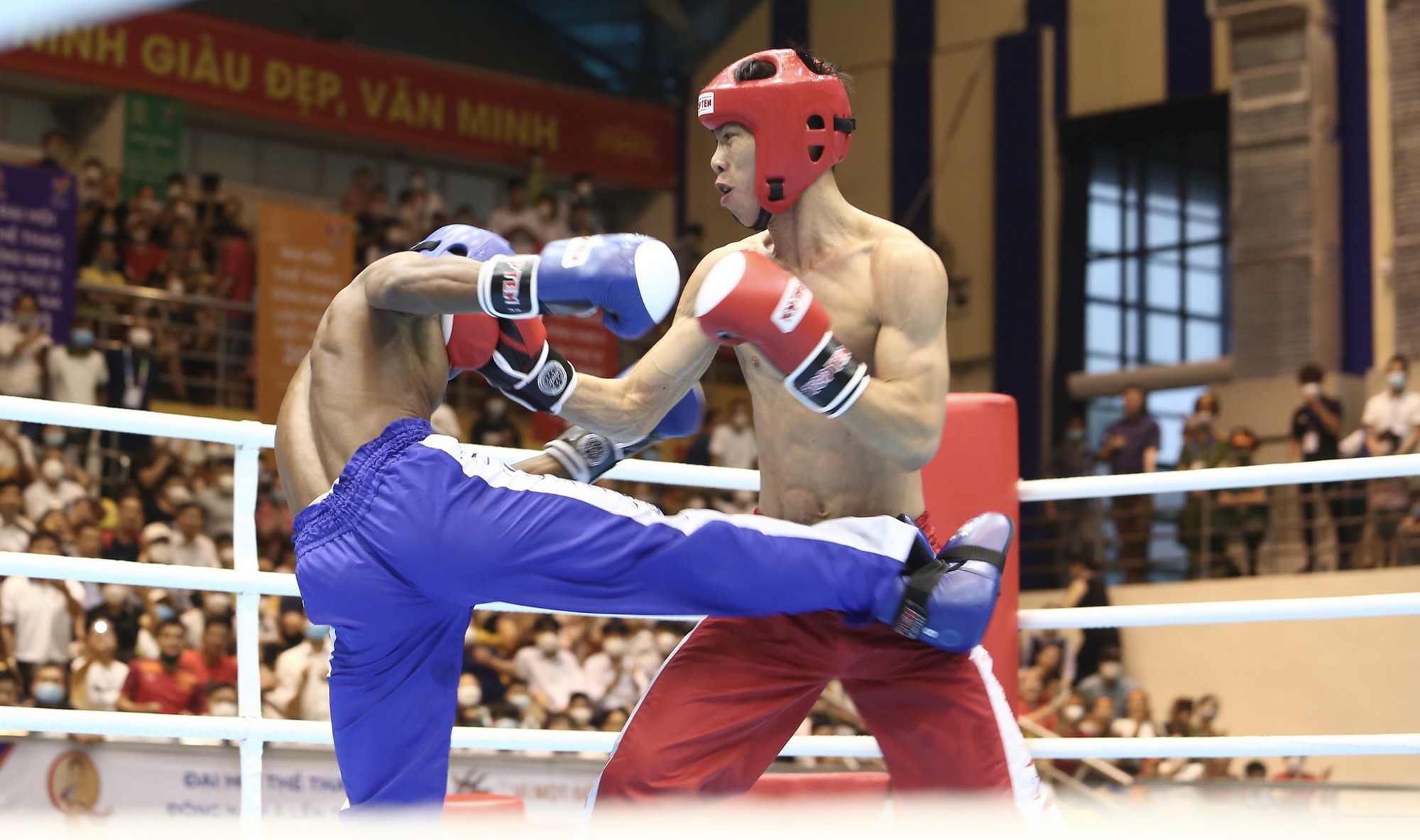 Bảng tổng sắp huy chương SEA Games 31 ngày 13/5: Kick-boxing đoạt cú đúp vàng - Ảnh 1.