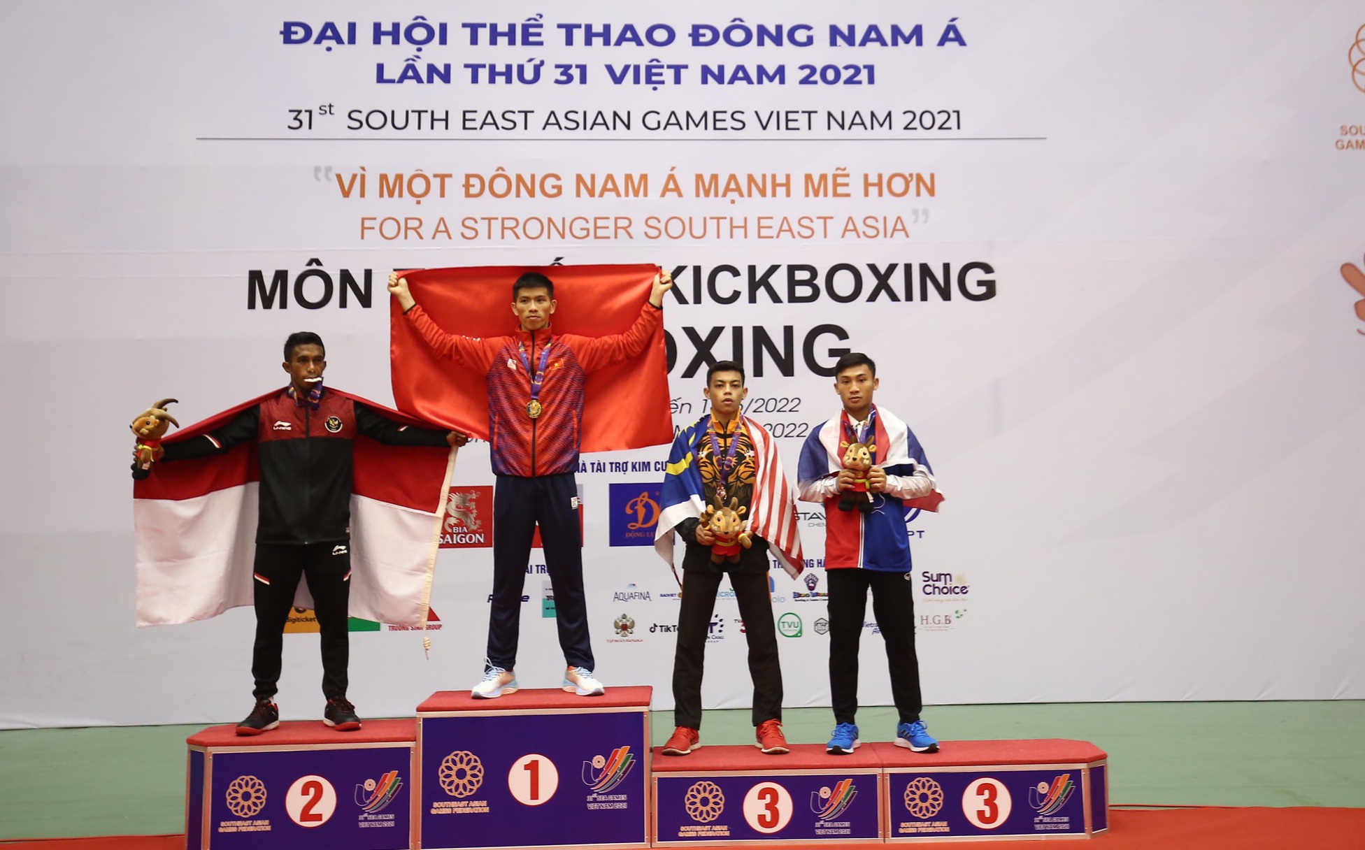 Bảng tổng sắp huy chương SEA Games 31 ngày 13/5: Kick-boxing đoạt cú đúp vàng - Ảnh 5.