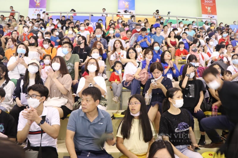 &quot;Kình ngư&quot; Nguyễn Huy Hoàng đã vượt xa đối thủ ra sao khi giành huy chương vàng bơi 1.500m tại SEA Games 31? - Ảnh 12.