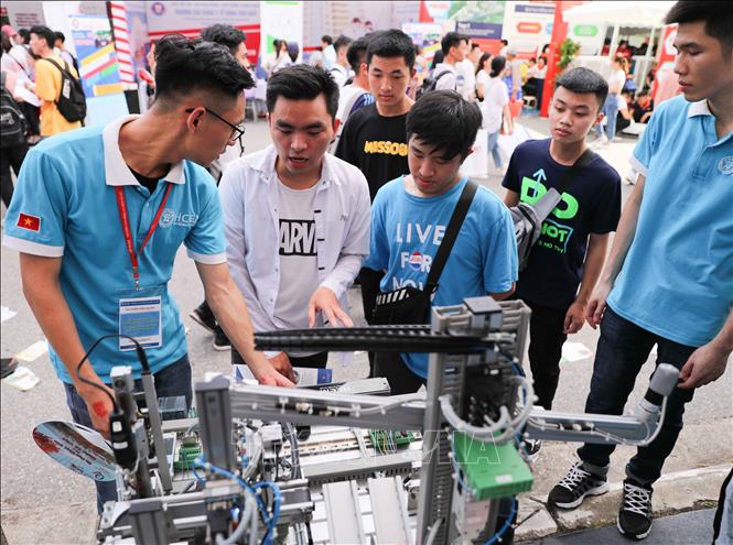 Mới có 24,5% lực lượng lao động qua đào tạo có bằng cấp chứng chỉ - Ảnh 1.