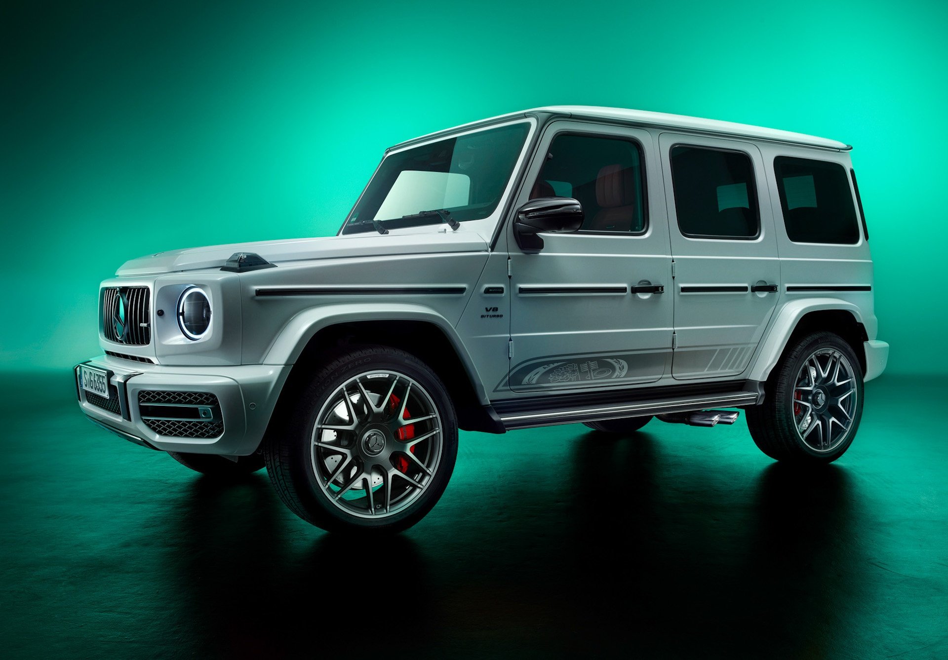 Bộ sưu tập kỷ niệm 55 năm thành lập Mercedes-AMG - Ảnh 3. Bộ sưu tập kỷ niệm 55 năm thành lập Mercedes-AMG - Ảnh 3.