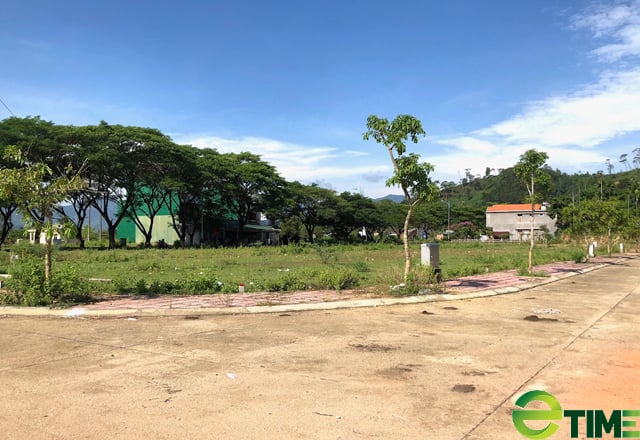 Quảng Ngãi: Đất ở trung tâm huyện miền núi có giá đấu bán khởi điểm trên dưới nửa tỷ/lô - Ảnh 1. Quảng Ngãi: Đất ở trung tâm huyện miền núi có giá đấu bán khởi điểm trên dưới nửa tỷ/lô - Ảnh 1.