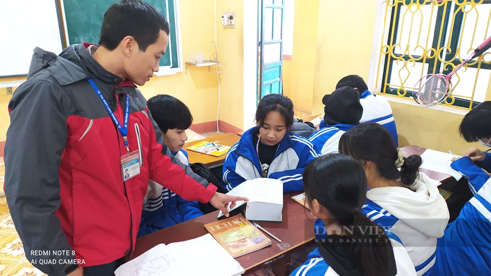 Giáo dục hot nhất: Đình chỉ dạy cô giáo đánh học sinh, hơn 1 triệu thí sinh đăng ký thi tốt nghiệp THPT - Ảnh 1.