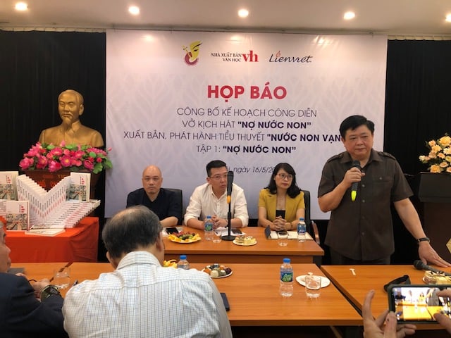 “Nợ nước non” – tiểu thuyết đặc biệt về thời niên thiếu của Bác Hồ  - Ảnh 2.