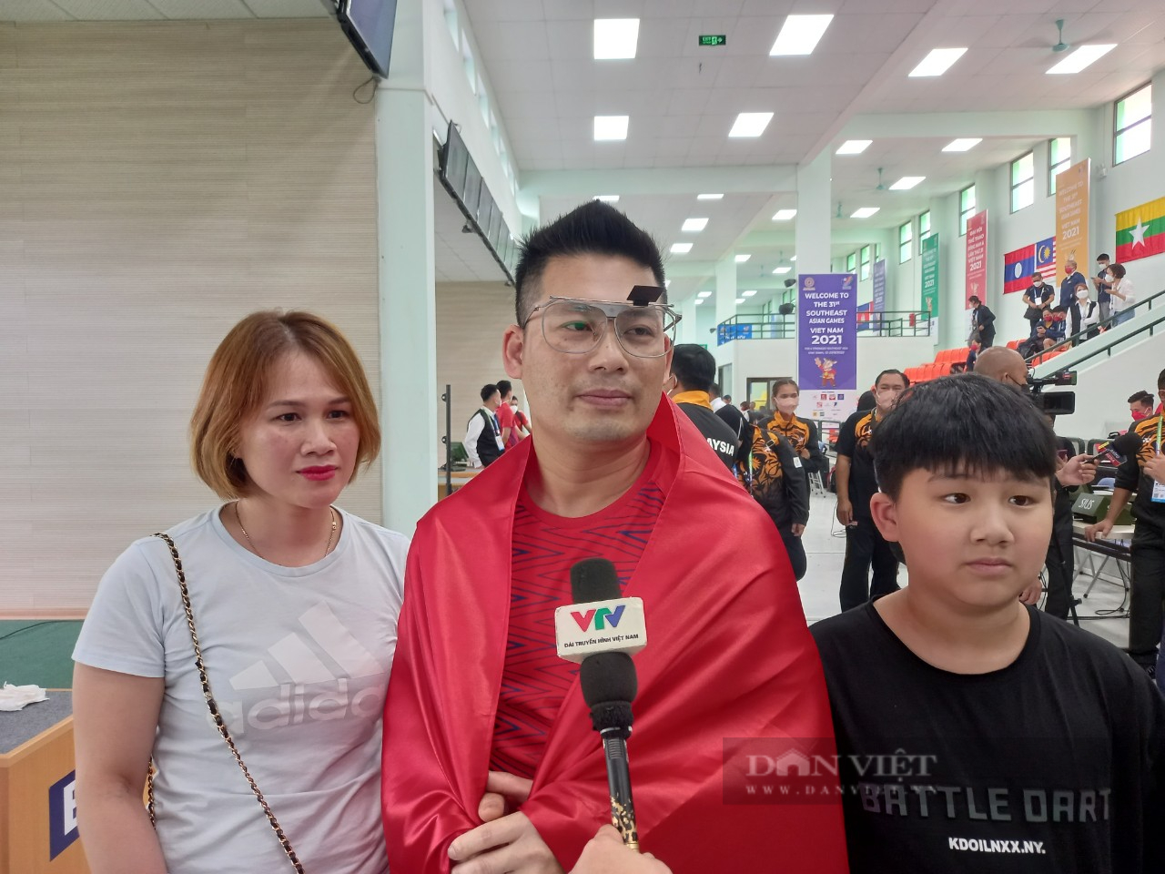 Bảng tổng sắp huy chương SEA Games 31 ngày 16/5: &quot;Ngọc nữ&quot; Châu Tuyết Vân đoạt HCV - Ảnh 1.
