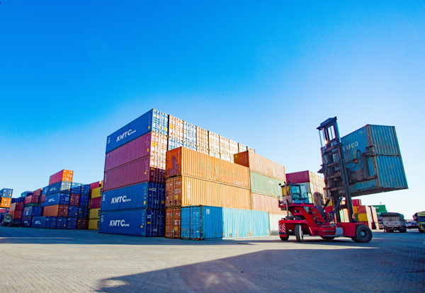 Cơ hội lớn cho ngành logistics - Ảnh 1.