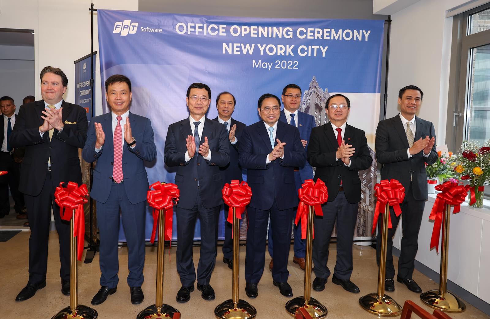 Thủ tướng Phạm Minh Chính tham dự Lễ khai trương Văn phòng FPT Software tại New York, Mỹ - Ảnh 1.