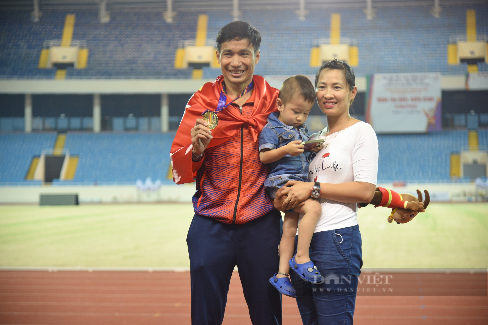 Bảng tổng sắp huy chương SEA Games 31 ngày 17/5: Vật đem về HCV thứ 100 cho đoàn TTVN - Ảnh 2.