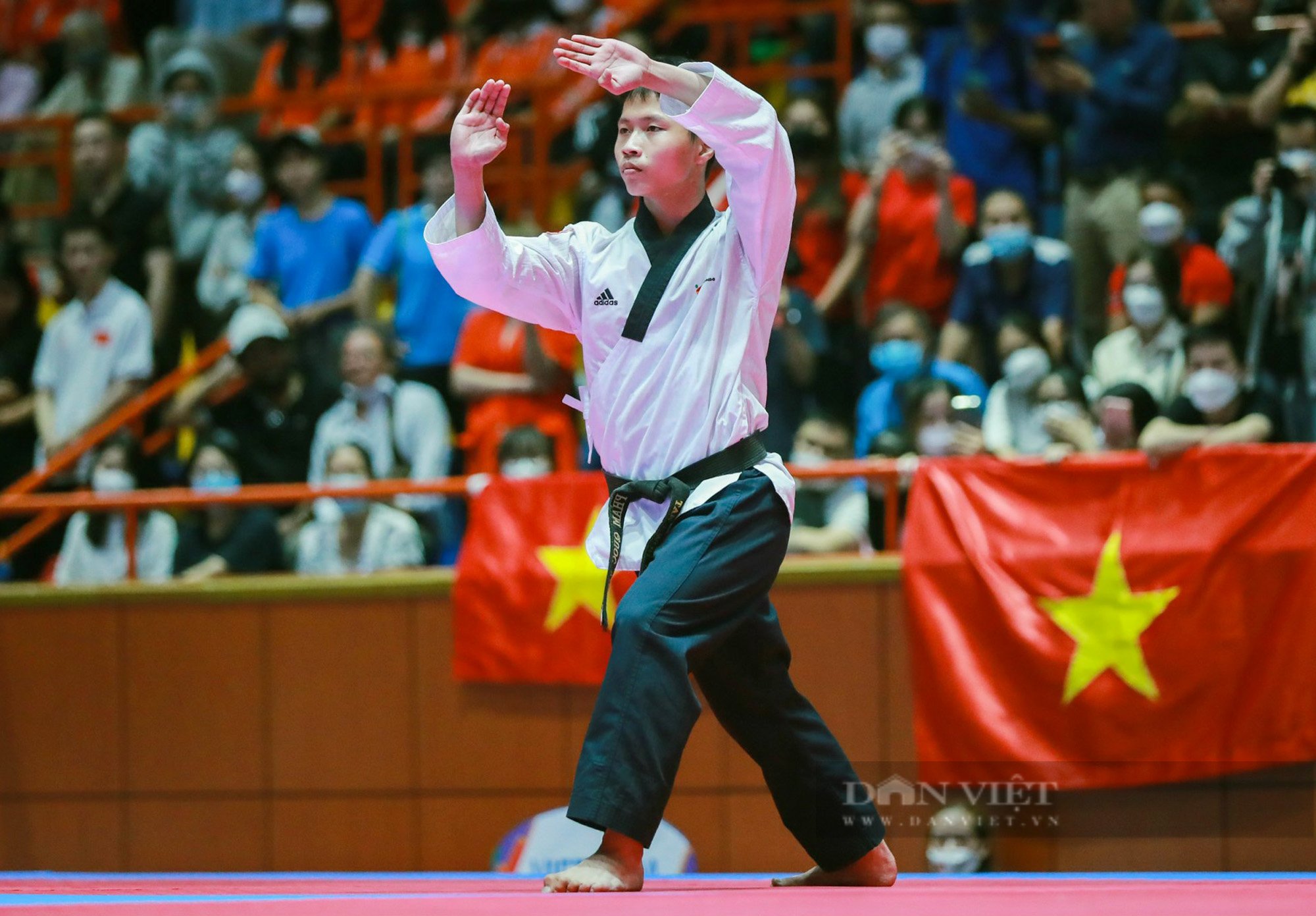 Nhà vô địch SEA Games Phạm Quốc Việt: Từ vết bỏng nặng năm 3 tuổi đến đi &quot;chân đất&quot; nhận HCV - Ảnh 4.