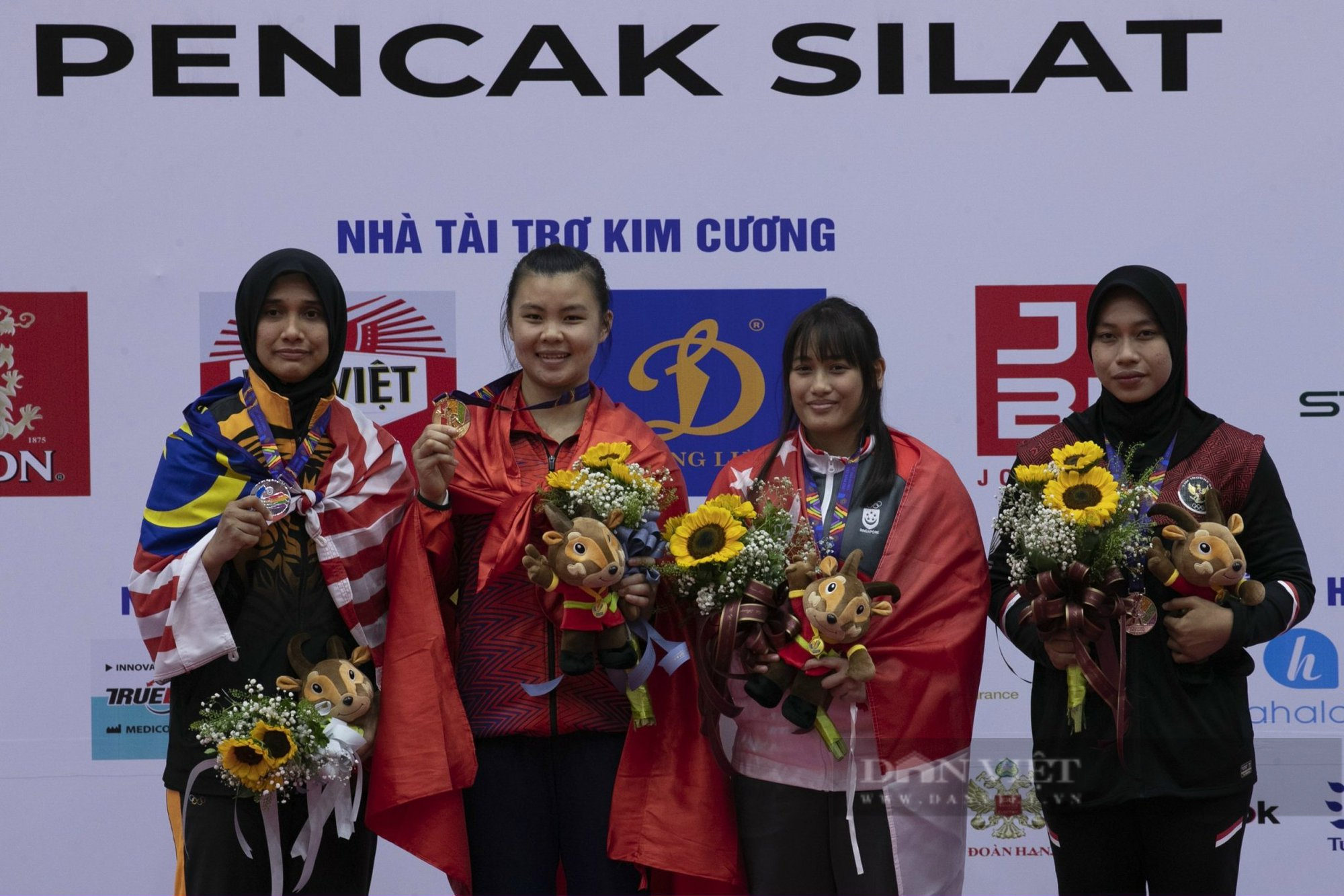 Võ sĩ người Thái (Sơn La) Quàng Thị Thu Nghĩa: Giành HCV SEA Game 21, từng 2 lần vô địch thế giới pencak silat  - Ảnh 4.
