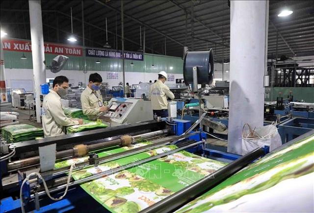 THUẬN ĐỨC: Chi số tiền khủng để xây dựng văn phòng làm việc liệu có lý không? - Ảnh 1. THUẬN ĐỨC: Chi số tiền khủng để xây dựng văn phòng làm việc liệu có lý không? - Ảnh 1.