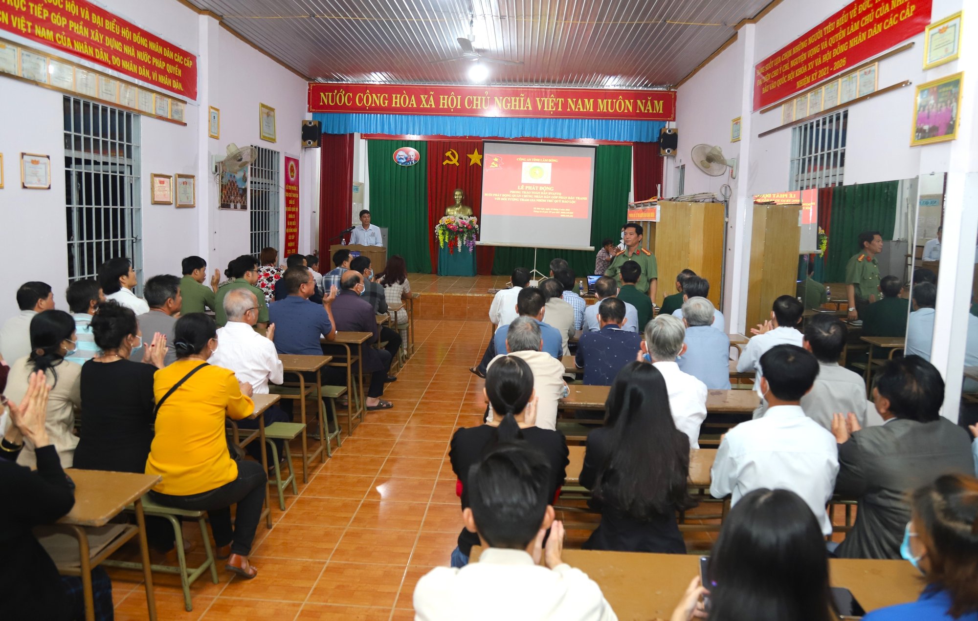 Sự thật về nhóm “trừ quỷ Bảo Lộc” (bài 2): Chính quyền mạnh tay nhưng vẫn “chứng nào tật đấy” - Ảnh 5.