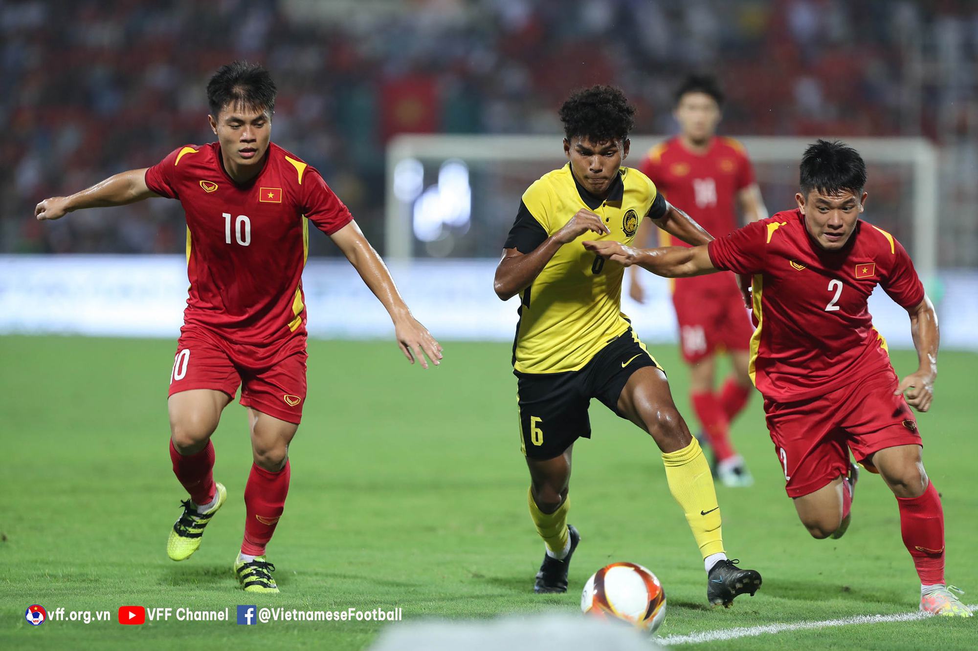 HLV Hoàng Văn Phúc: &quot;U23 Việt Nam sẽ vất vả khi vắng Văn Xuân ở trận gặp U23 Thái Lan&quot; - Ảnh 3.